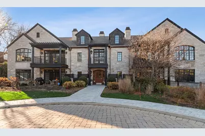 1884 Old Willow Road #2C, Northfield, IL 60093 - Photo 1