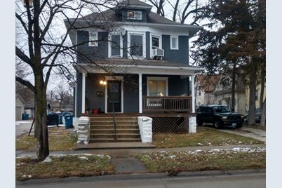 655 E River Street - Photo 1