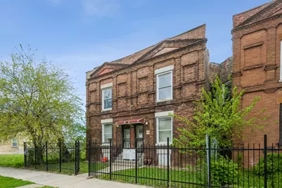 207 N La Crosse Avenue, Chicago, IL 60644 - Photo 1