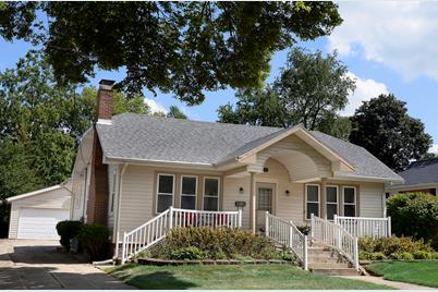 738 Guthrie Street - Photo 1