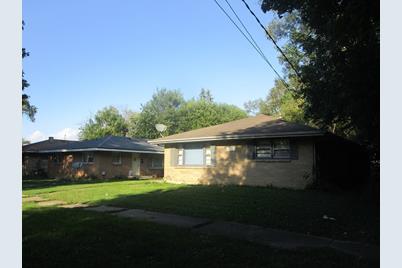 1017 Irving Avenue - Photo 1