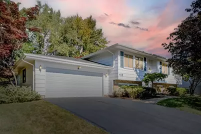 412 Red Rock Drive, Lindenhurst, IL 60046 - Photo 1