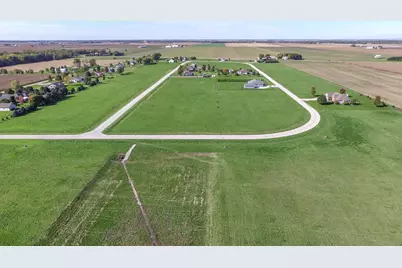 2436 N 4210th Road, Sheridan, IL 60551 - Photo 1