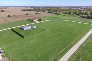 2435 N 4210th Rd, Sheridan, IL 60551 - Photo 1