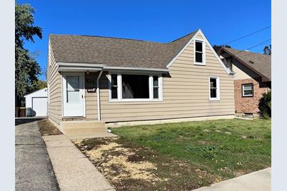 834 Merrill Avenue - Photo 1