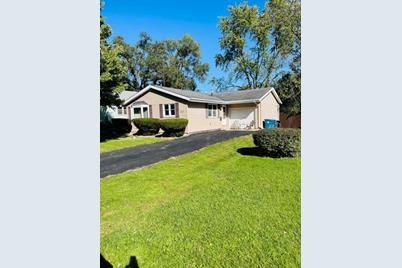 1910 Meadowview Avenue - Photo 1