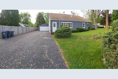 10566 W York House Road - Photo 1