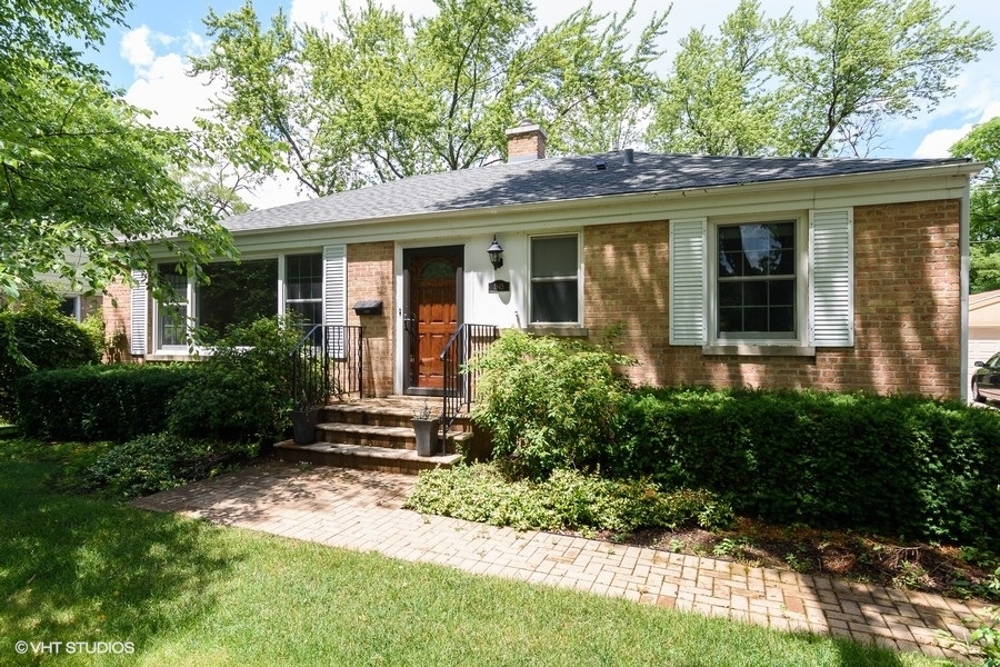 1945 Bosworth Ln Northfield Il Mls Coldwell Banker