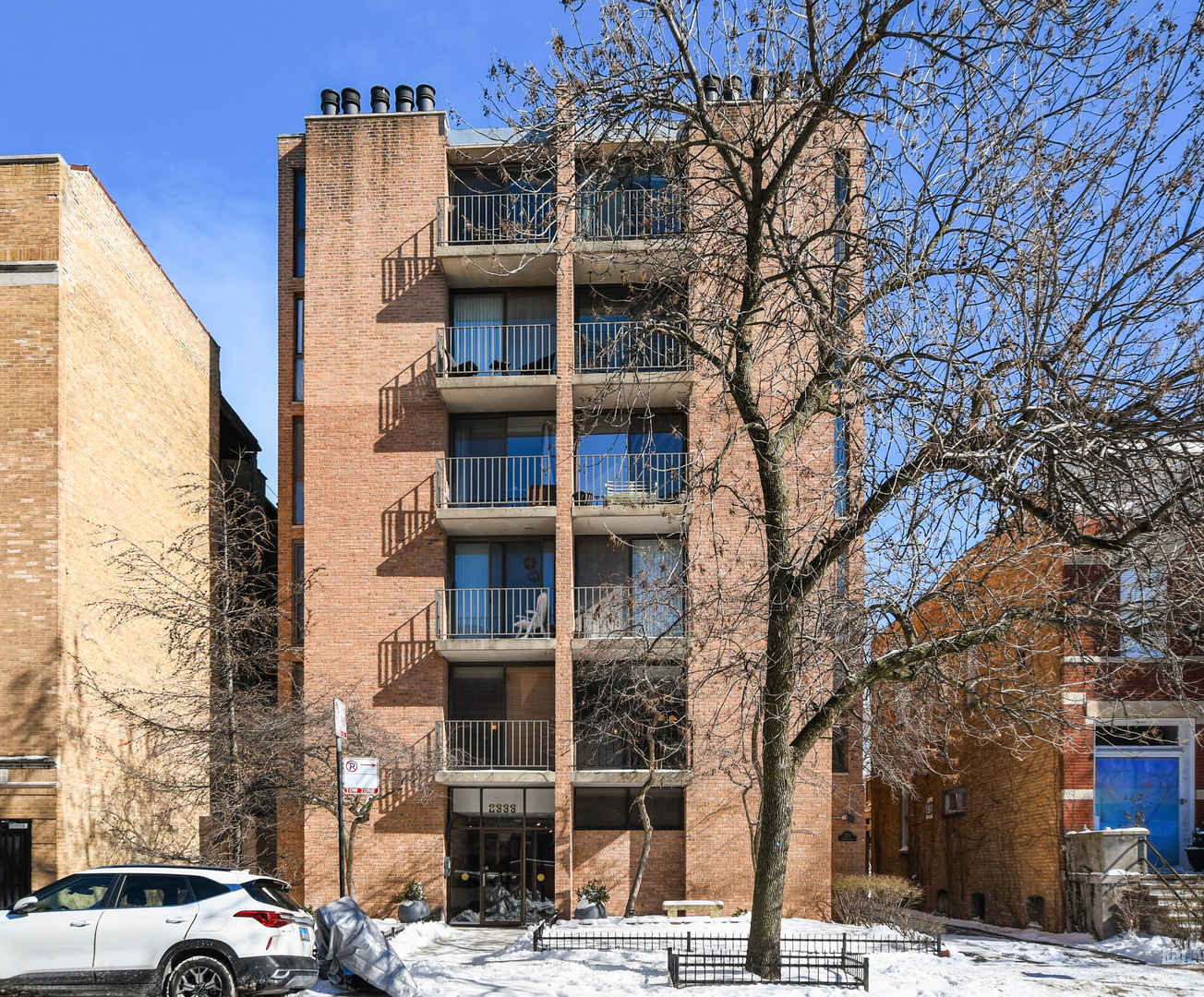 2333 N Geneva Terrace #6C, Chicago, IL 60614 - MLS 11330155 - Coldwell  Banker