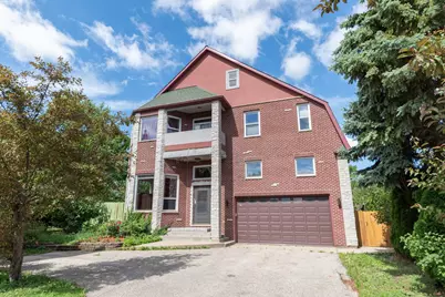 16140 W Pauline Avenue, Prairie View, IL 60069 - Photo 1