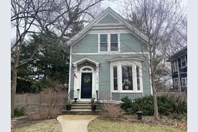 2619 Ridge Avenue, Evanston, IL 60201 - Photo 1