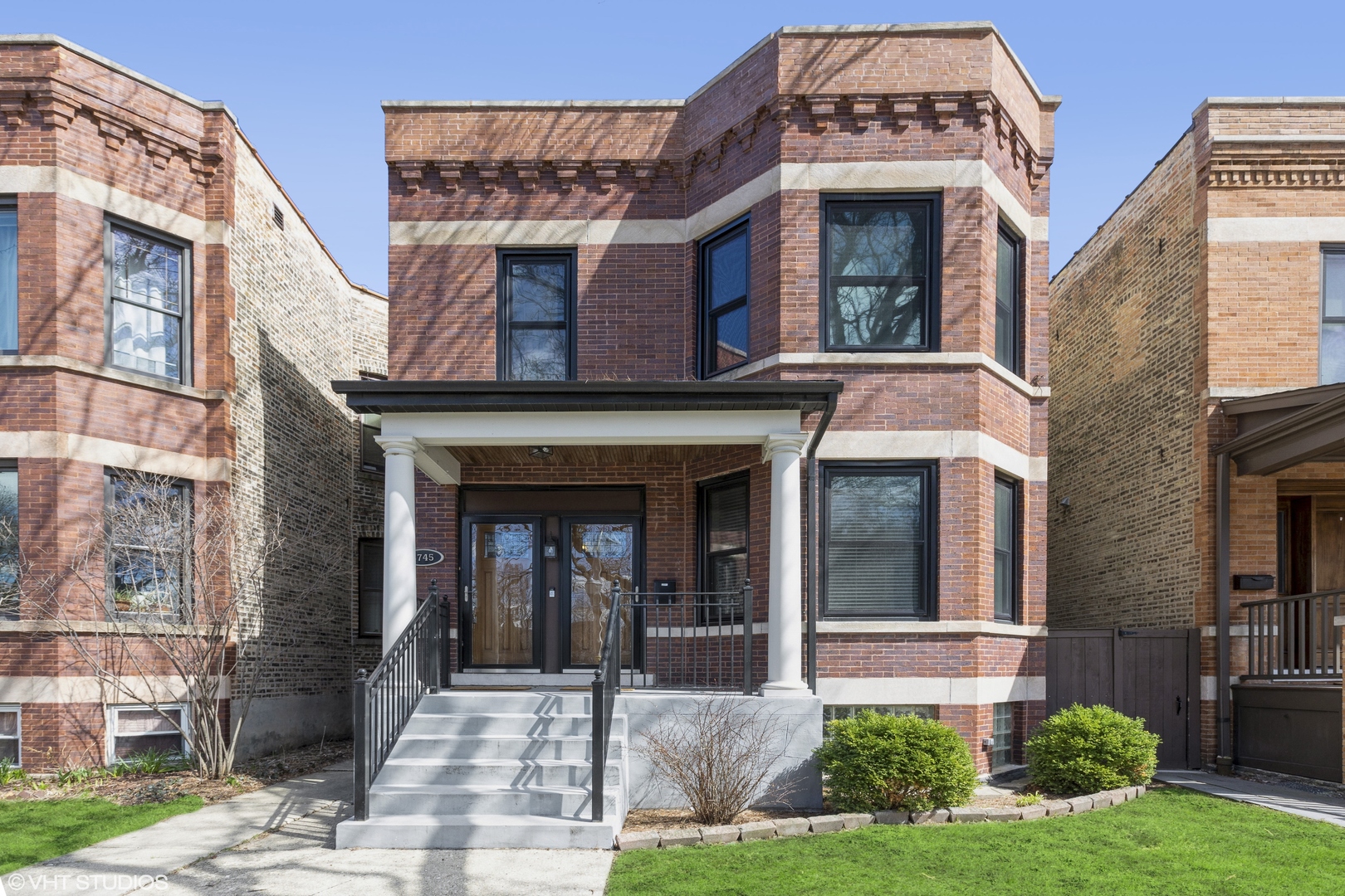 3745 N Oakley Ave, Chicago, IL 60618 - MLS 11386595 - Coldwell Banker