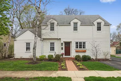 321 W Station Street, Barrington, IL 60010 - Photo 1