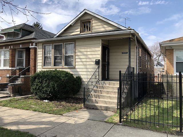 7006 S Oakley Ave, Chicago, IL 60636 - MLS 11463031 - Coldwell Banker