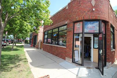 5825 W Fullerton Ave, Chicago, IL 60639 - MLS 11491009 - Coldwell Banker