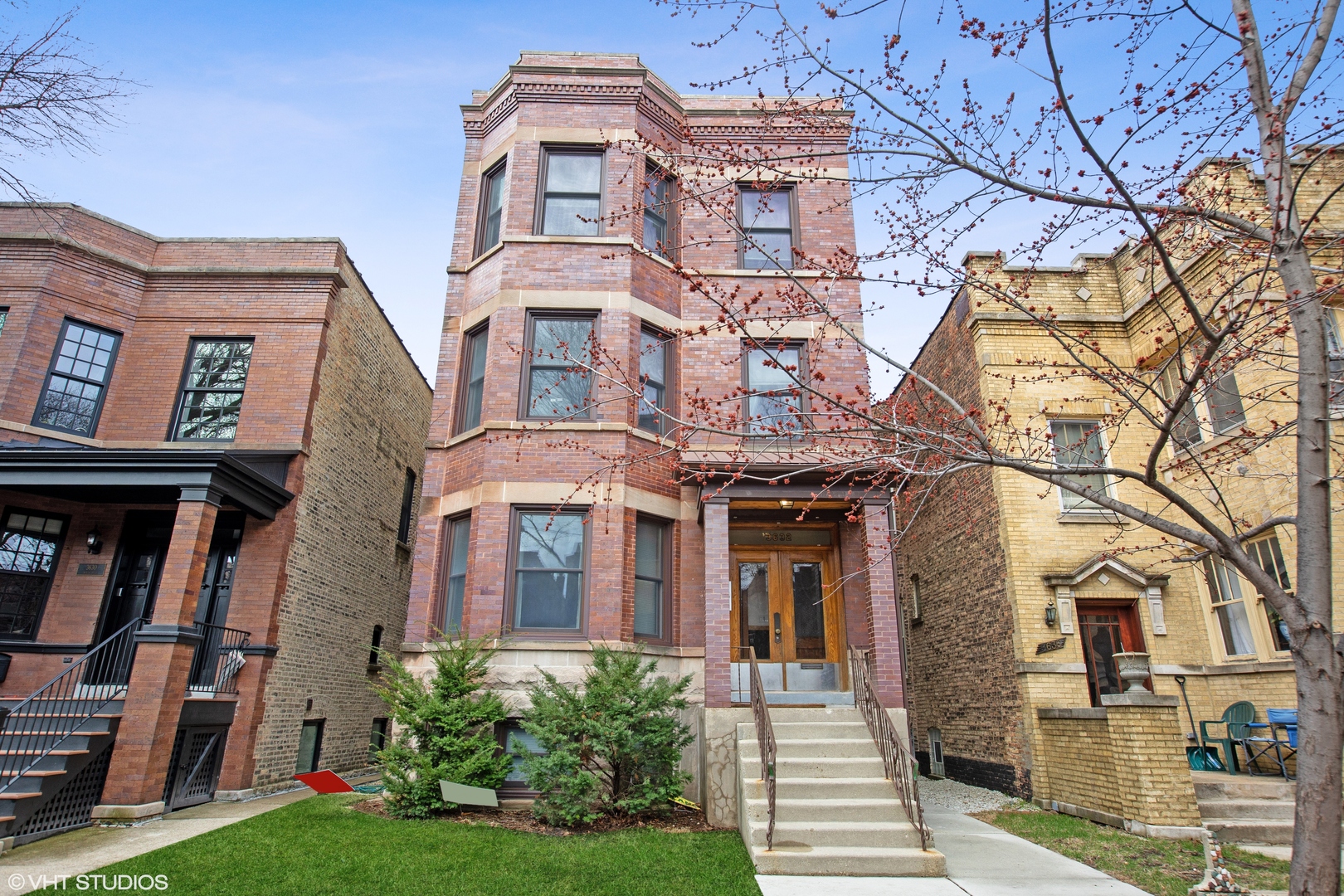 3632 N Bell Ave #1, Chicago, IL 60618 - MLS 11616842 - Coldwell Banker