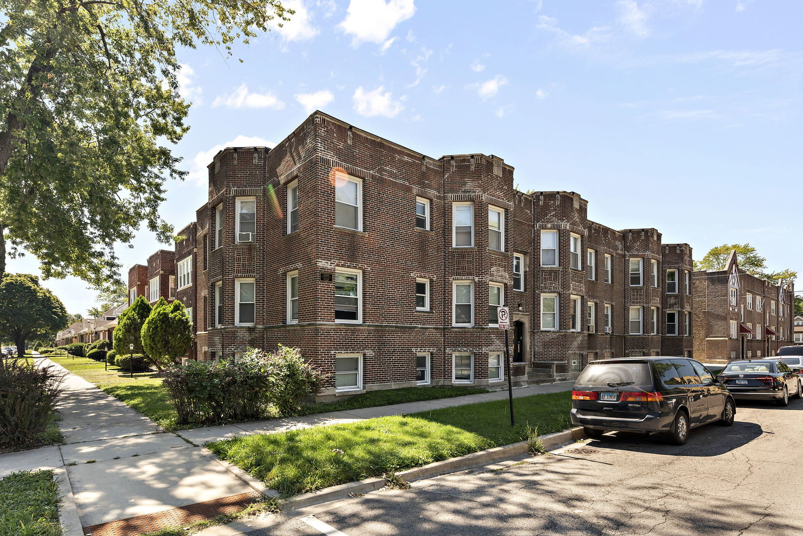 235 W 80th St, Chicago, IL 60620 - MLS 11635867 - Coldwell Banker