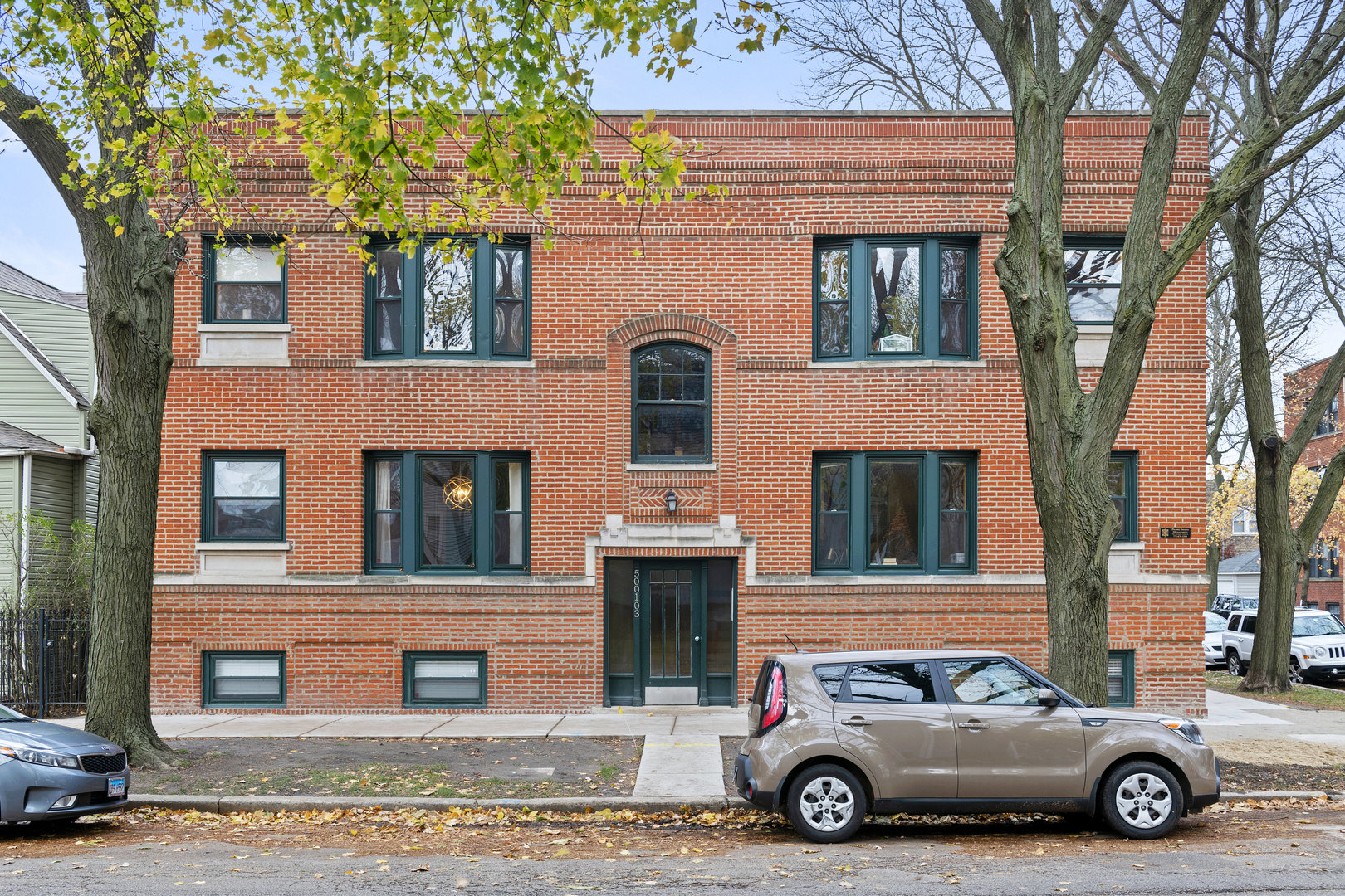 5003 N Oakley Ave #1, Chicago, IL 60625 - MLS 11676071 - Coldwell Banker