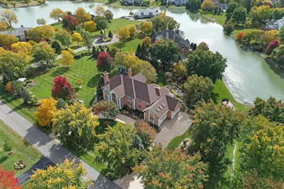 27 Lakeside Drive, South Barrington, IL 60010 - Photo 1