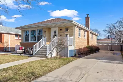 9215 S Ridgeway Avenue, Evergreen Park, IL 60805 - Photo 1