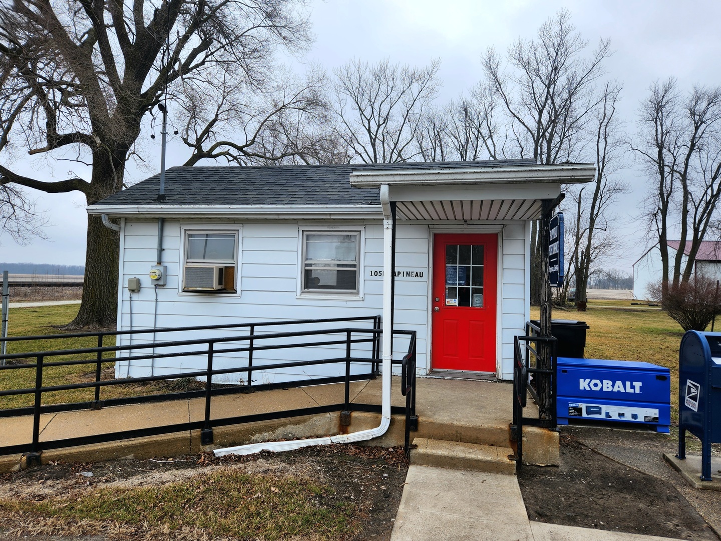 105 E Papineau St, Papineau, IL 60956 - MLS 11705339 - Coldwell Banker