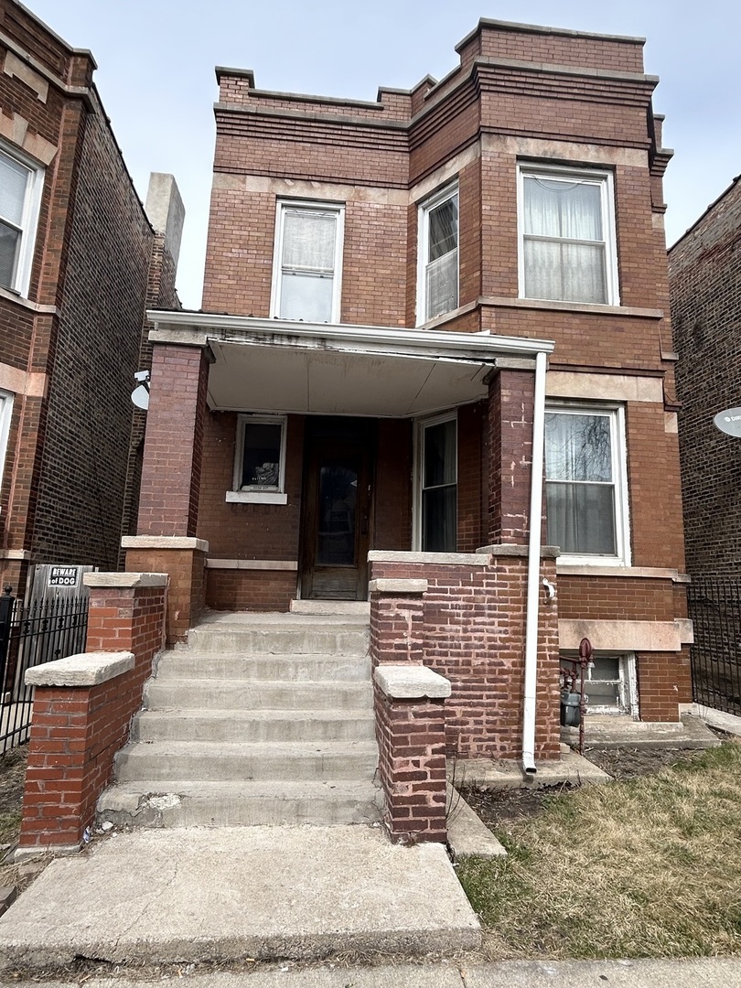 4730 W Congress Pkwy, Chicago, IL 60644 - MLS 11734993 - Coldwell Banker