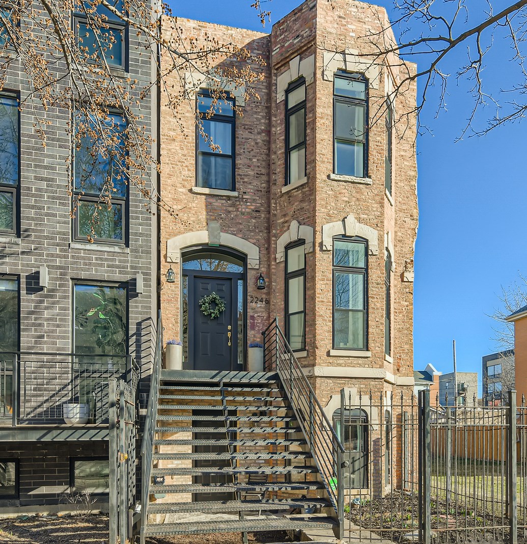 738 S Claremont Ave, Chicago, IL 60612, MLS# 11809506