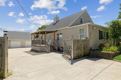 1015 Armstrong Street - Photo 1
