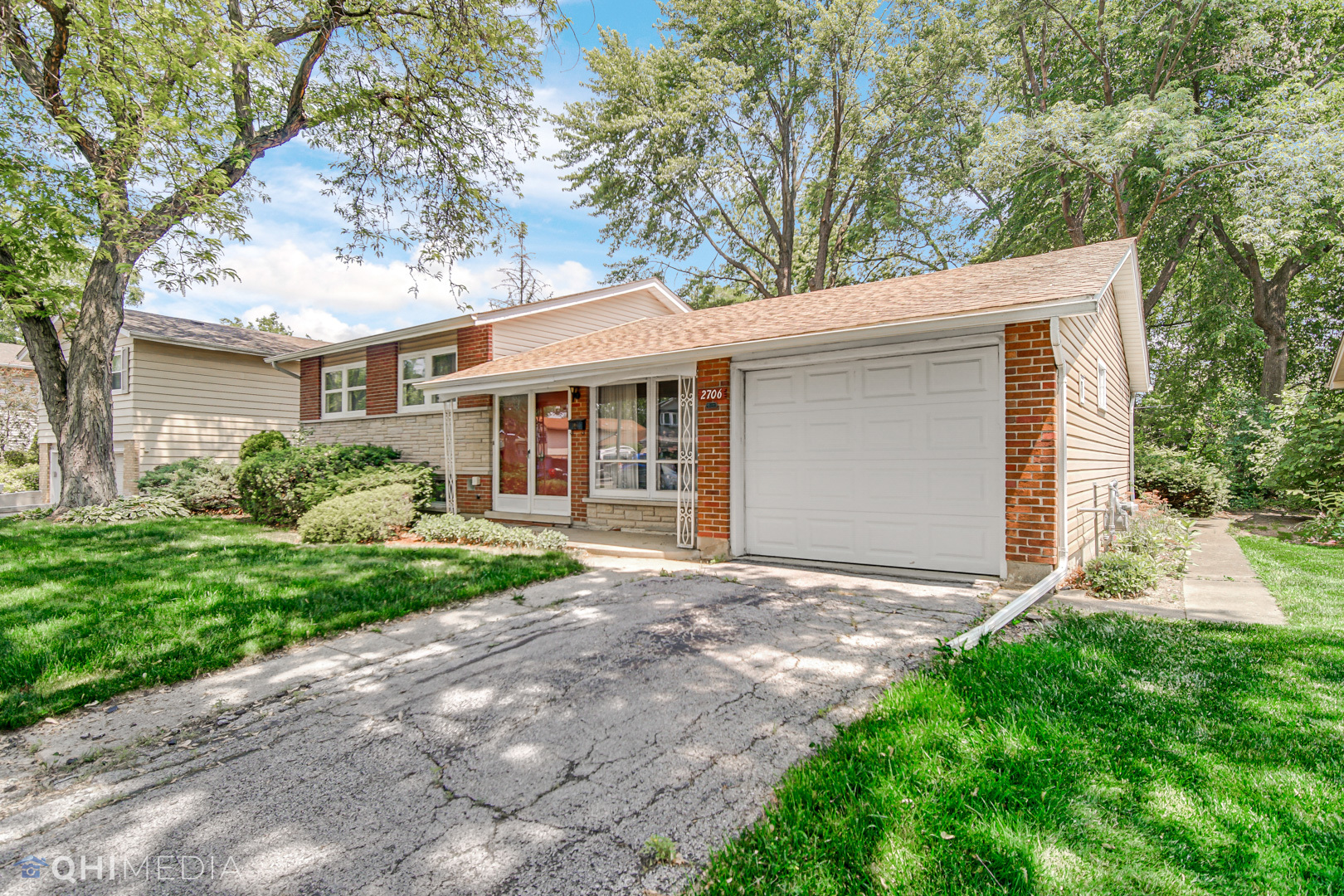 2706 Turtle Creek Dr, Hazel Crest, IL 60429 MLS 11805372 Coldwell