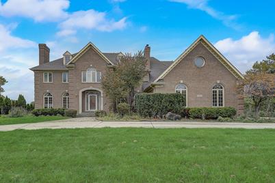 8400 Evergreen Lane, Darien, IL 60561 - Photo 1