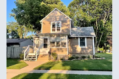 430 S 8th Street, Dekalb, IL 60115 - Photo 1