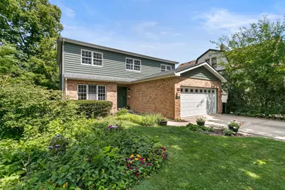 420 Herrick Road, Riverside, IL 60546 - Photo 1