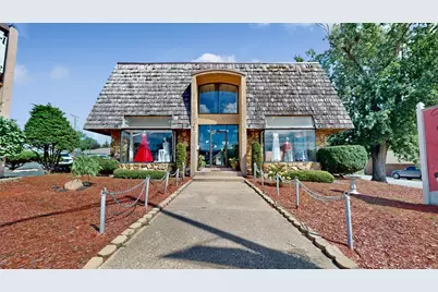 11359 S Harlem Avenue, Worth, IL 60482 - Photo 1