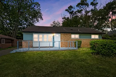 472 Indianwood Boulevard, Park Forest, IL 60466 - Photo 1