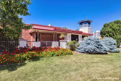 226 N Sheridan Road, Waukegan, IL 60085 - Photo 1