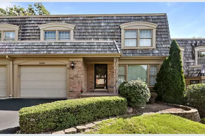 2S707 Avenue Normandy West, Oak Brook, IL 60523 - Photo 1