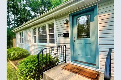 611 N Main Street, Lombard, IL 60148 - Photo 1