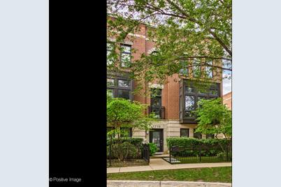 1719 W Surf Street, Chicago, IL 60657 - Photo 1