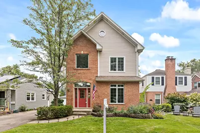 725 Arbor Lane, Glenview, IL 60025 - Photo 1