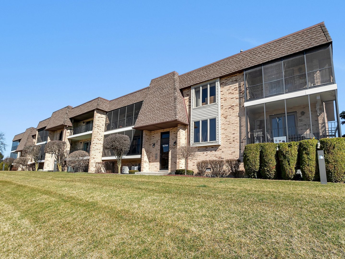 15704 Foxbend Ct #2N Orland Park IL 60462 MLS 11964338 Coldwell Banker 15704 Foxbend Ct #2N Orland Park IL 60462 MLS 11964338 Coldwell Banker