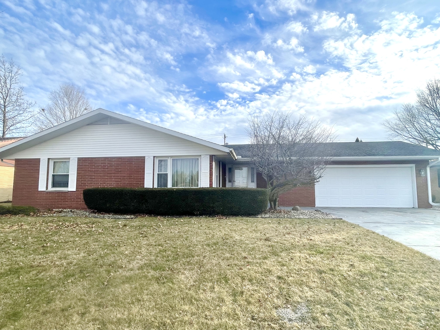 913 E Locust St, Ladd, IL 61329 MLS 11966951 Coldwell Banker