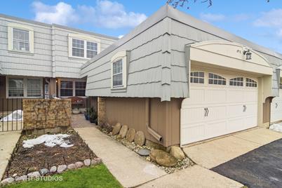 675 Versailles Circle #B, Elk Grove Village, IL 60007 - Photo 1