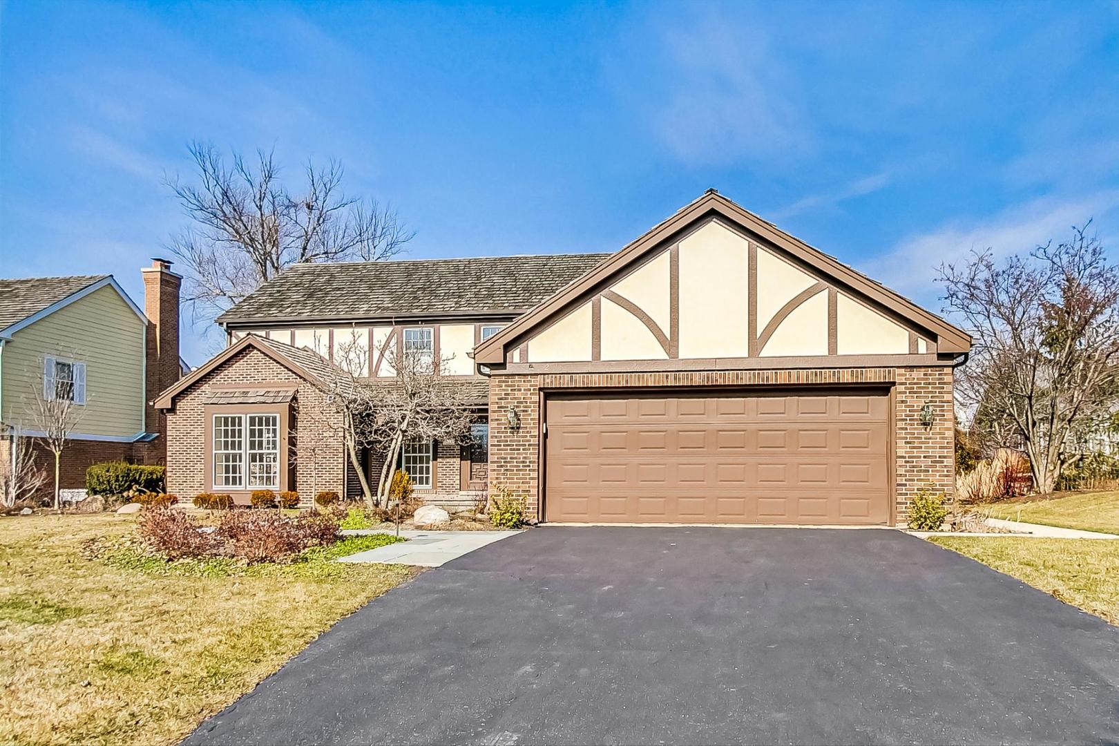 2518 Indian Ridge Dr, Glenview, IL 60026 - MLS 11980121 - Coldwell Banker