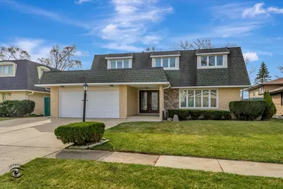 8655 W Sun Valley Drive, Palos Hills, IL 60465 - Photo 1