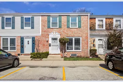 2230 Stratham Place, Hoffman Estates, IL 60169 - Photo 1