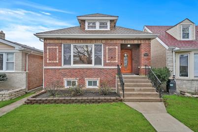 4848 N Meade Avenue, Chicago, IL 60630 - Photo 1
