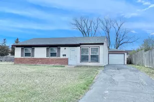 17110 Apple Tree Dr, Country Club Hills, IL 60478 - Photo 1