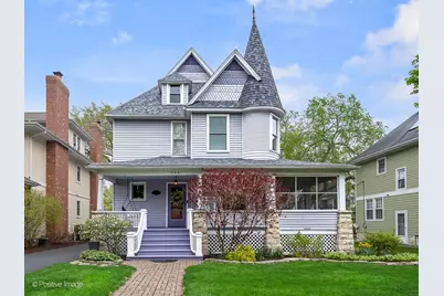 135 N Spring Avenue, La Grange, IL 60525 - Photo 1