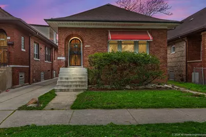 7229 S Bennett Avenue, Chicago, IL 60649 - Photo 1