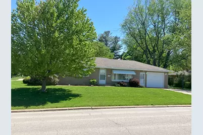 1525 Church Street, Peru, IL 61354 - Photo 1